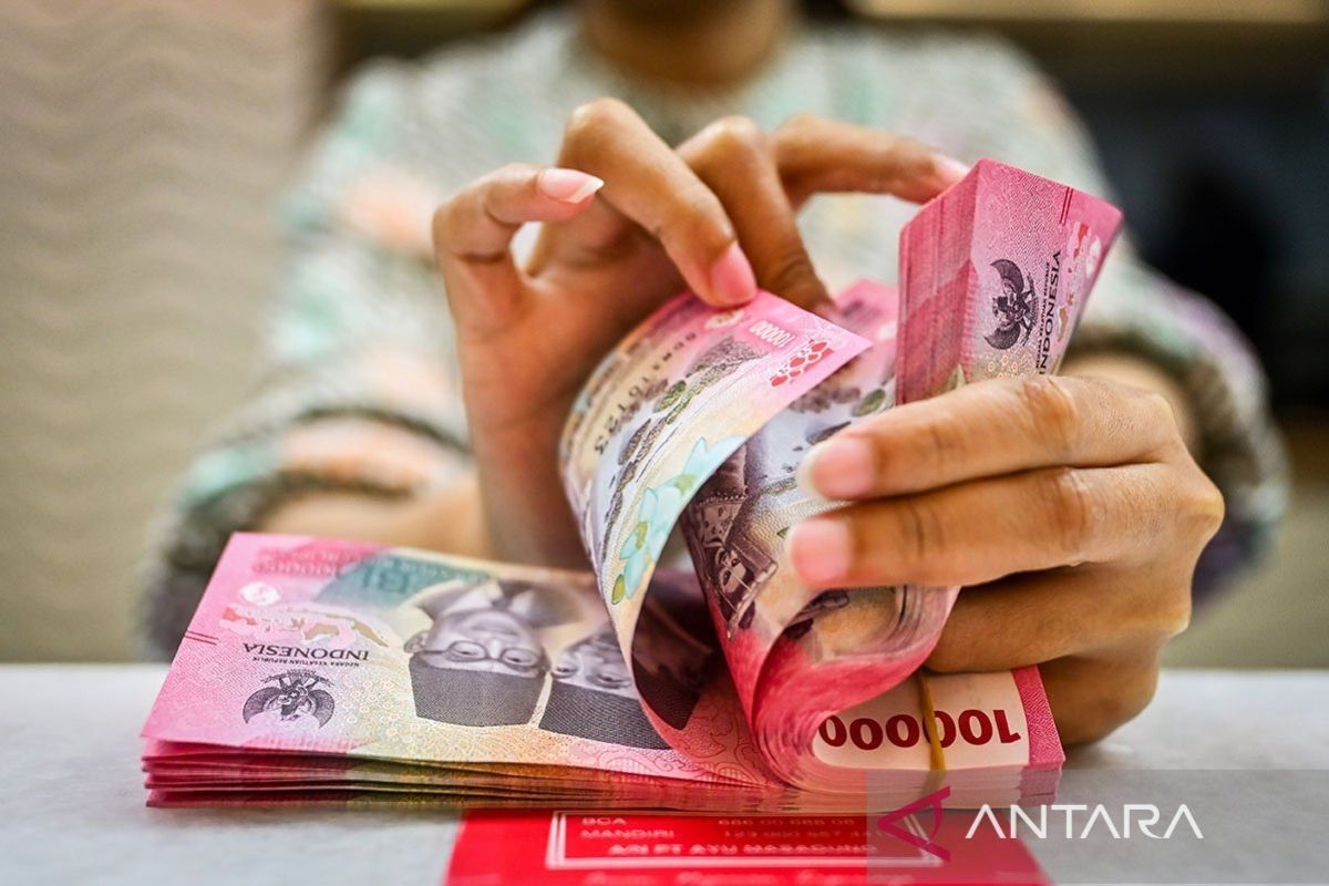 BI Tahan Suku Bunga: Rupiah Selamat dari Pelemahan?