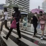 Hujan Ringan Guyur Jakarta Kamis Pagi: Siap Hadapi?