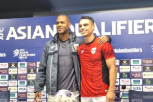 Legenda Kluivert Puji Pelupessy: Pemain Serba Bisa dan Luar Biasa