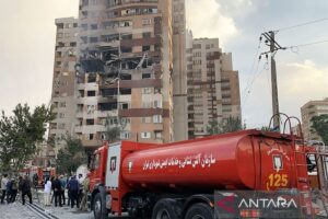 PM Malaysia Kecam Serangan Israel: Reaksi Keras Terhadap Iran