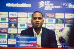 Patrick Kluivert Mundur? Fakta Kekalahan Timnas Indonesia Terungkap