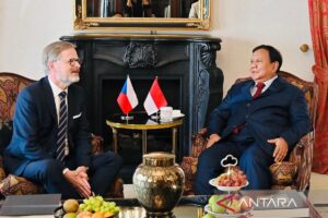 Prabowo Temui Putin di Rusia: Pertemuan Strategis Kamis