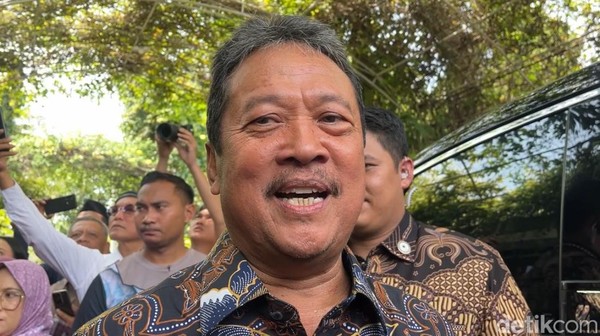 Satelit Awasi Pulau Indonesia: Trenggono Bantah Isu Penjualan