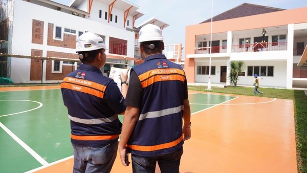 Sekolah Rakyat Baru: 61,78% Rampung, Siap Bulan Depan!
